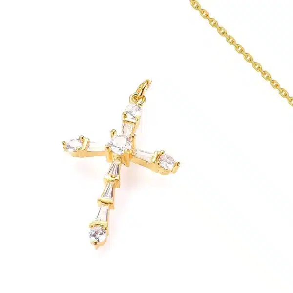Collier Croix Chrétienne Latine Religieuse Plaqué Or + Pierres Serties Collier Croix Chrétienne Latine Religieuse Plaqué Or + Pierres Serties